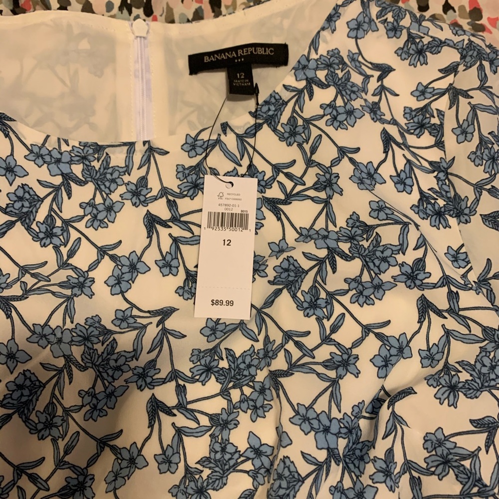 Banana republic dress NWT
